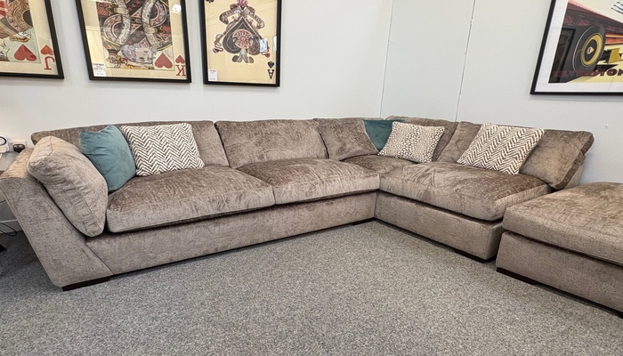 Right Hand Chaise Corner Sofa With Footstool